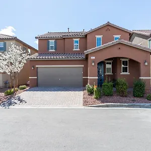 Sunny Vegas Oasis Escape Homestay Las Vegas